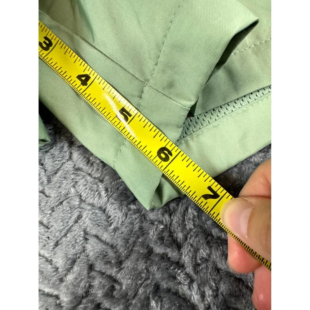 Nike Club Sportswear Flow Shorts Green Woven‎ Lined Sporty & Versatile Relaxed